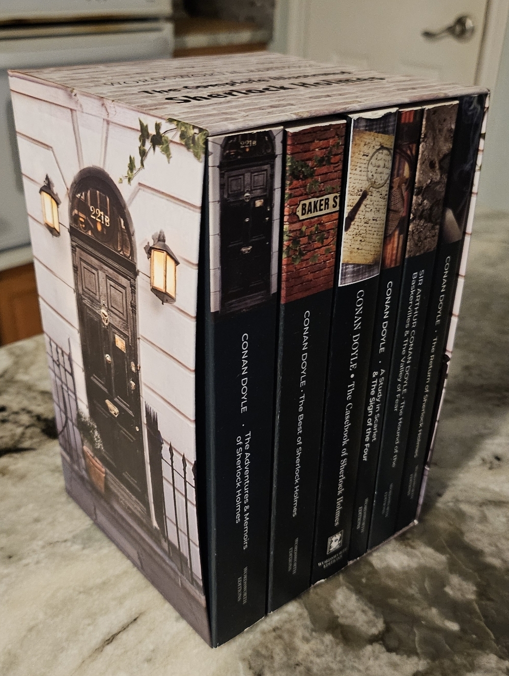 Sir Arthur Conan DoyleThe Complete Sherlock Holmes Collection (Box Set)